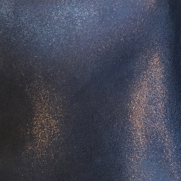 SOLD ON TRADESY✨STELLA MCCARTNEY SHAGGY MEDIUM - Picture 8 of 8